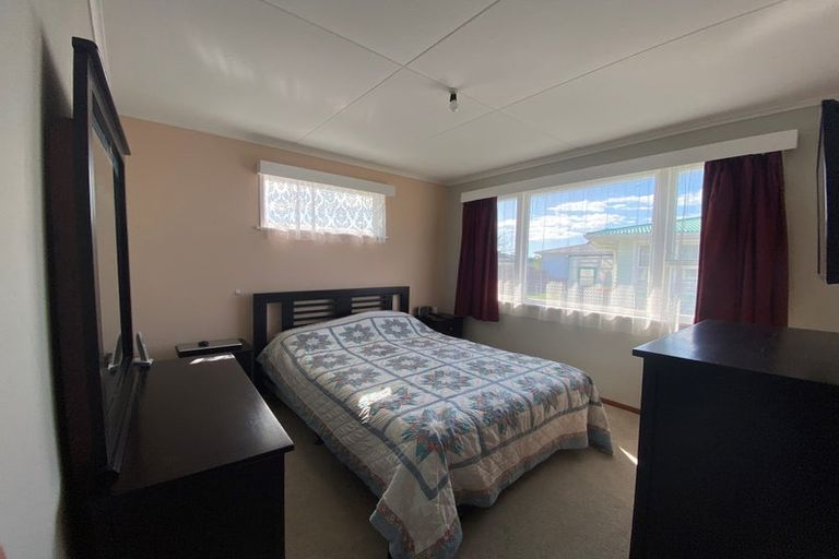 Photo of property in 9 Short Street, Waitara, 4320