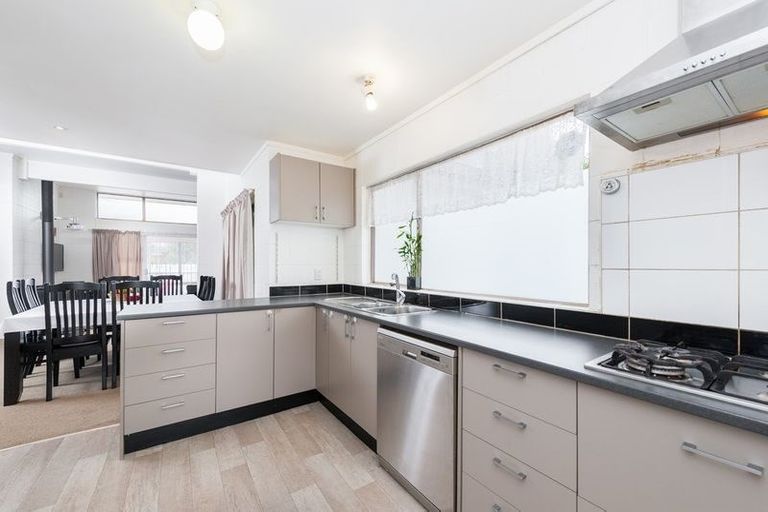 Photo of property in 1/42 Berwyn Avenue, Takanini, 2112