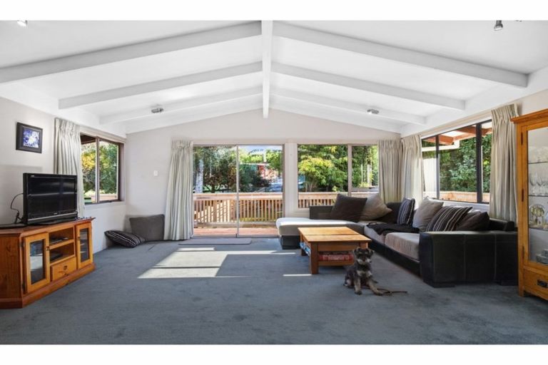 Photo of property in 3 Awhitu Road, Waiuku, 2683