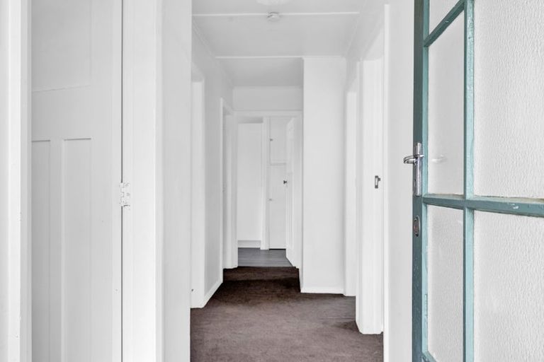 Photo of property in 12-14 Dixon Avenue, Hawera, 4610