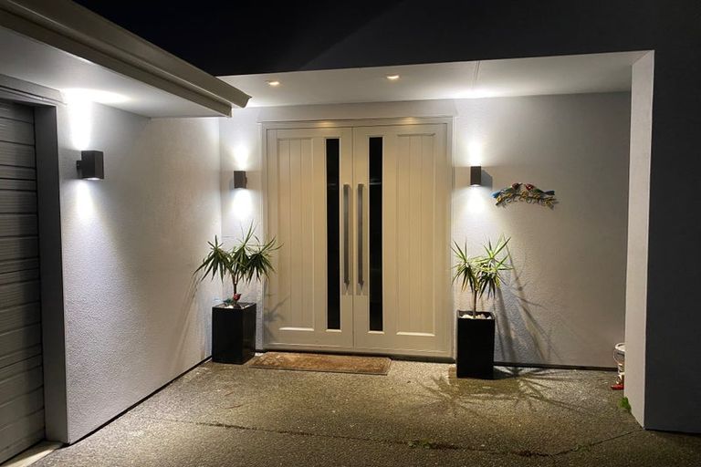 Photo of property in 5 Waiora Place, Pyes Pa, Tauranga, 3112