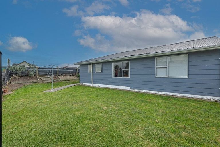 Photo of property in 24 Chadwick Place, Highbury, Palmerston North, 4412