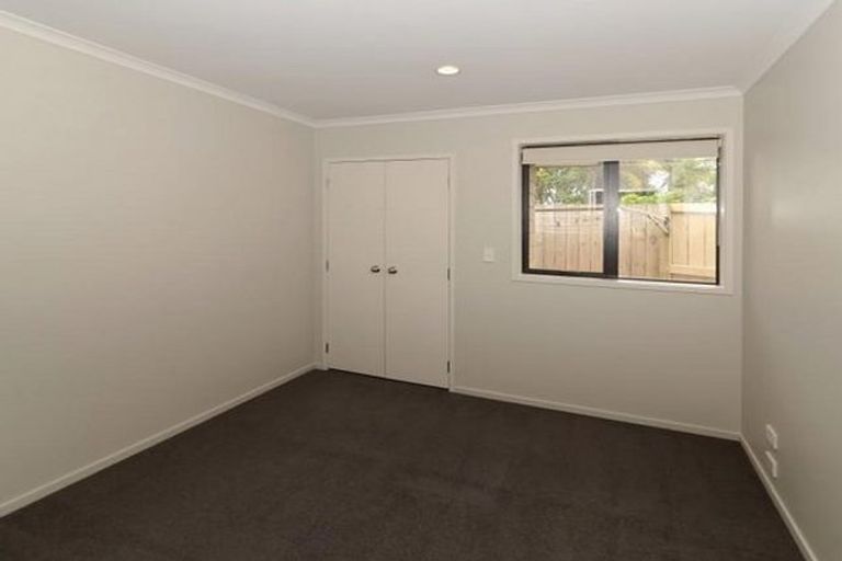 Photo of property in 2/15 Albert Street, Hamilton East, Hamilton, 3216