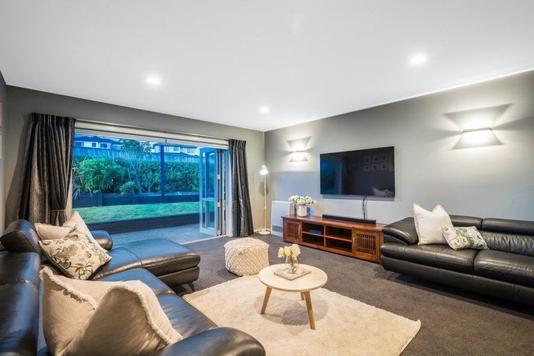Photo of property in 11 Nelson Avenue, Aotea, Porirua, 5024