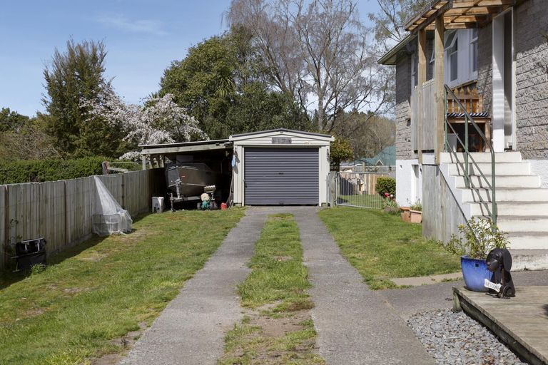 Photo of property in 1 Rangiora Crescent, Wairakei, Taupo, 3332