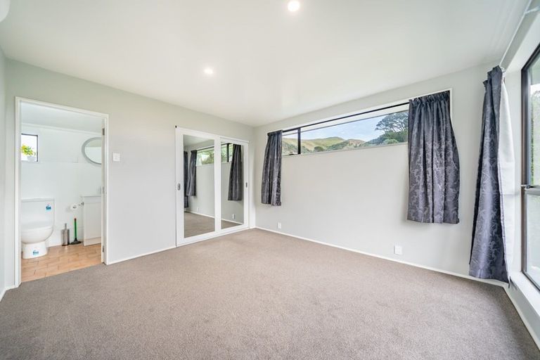 Photo of property in 55 Rawhiti Road, Pukerua Bay, 5026