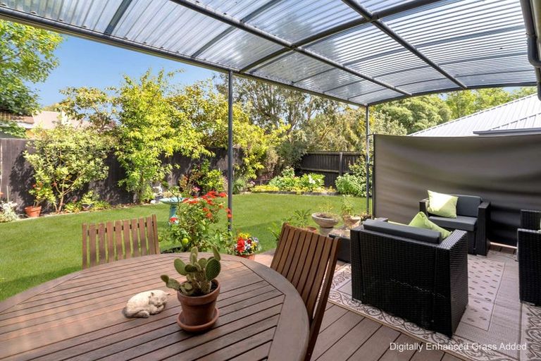 Photo of property in 2b Bank Street, Amberley, 7410