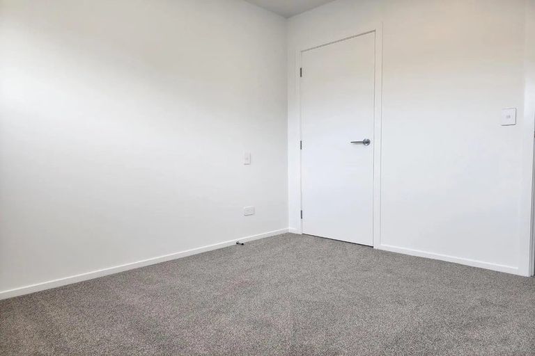 Photo of property in 140a Ngamotu Road, Spotswood, New Plymouth, 4310