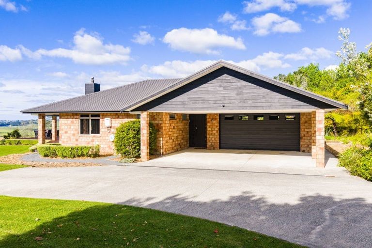 Photo of property in 68 Matarau Road, Matarau, Kamo, 0185