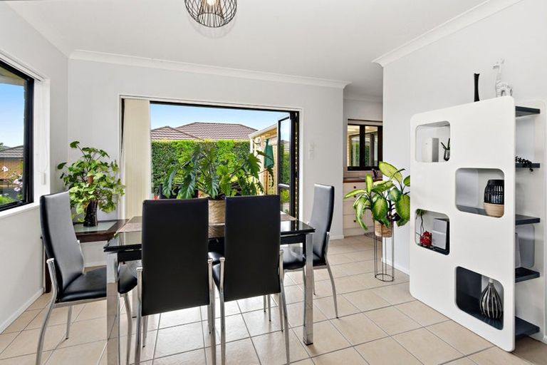 Photo of property in 11 Maurton Place, Onerahi, Whangarei, 0110