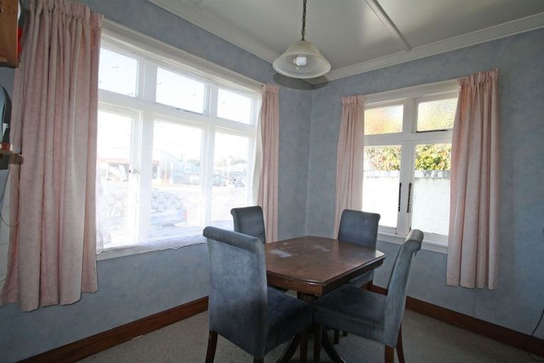 Photo of property in 28 Sanders Avenue, Westown, New Plymouth, 4310