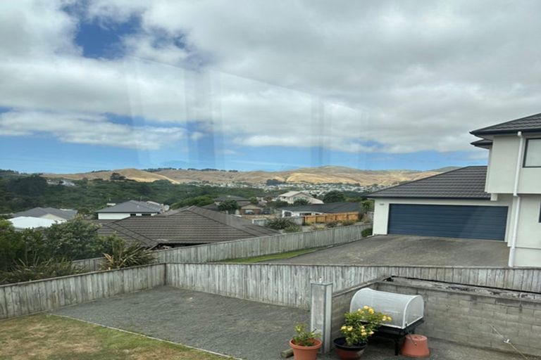 Photo of property in 11 Milford Street, Aotea, Porirua, 5024