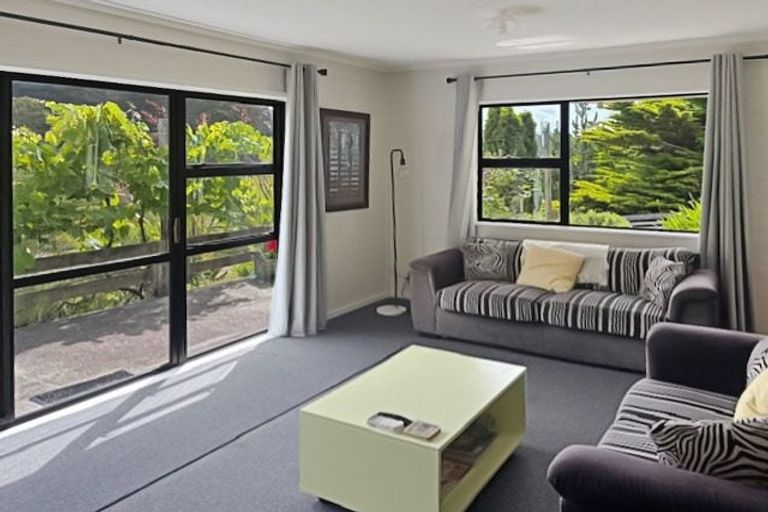 Photo of property in 115 Koputara Road, Himatangi Beach, Foxton, 4891