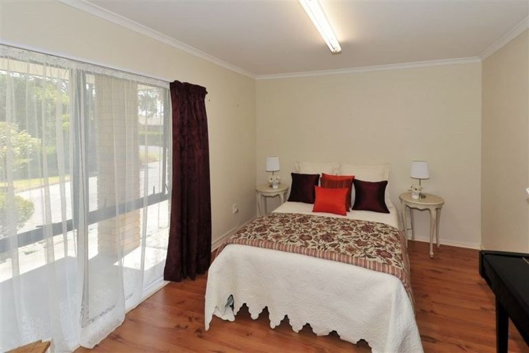 Photo of property in 5 Obelin Close, Albany, Auckland, 0632