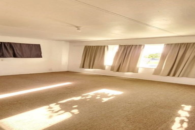 Photo of property in 180 Buckland Road, Mangere East, Auckland, 2024