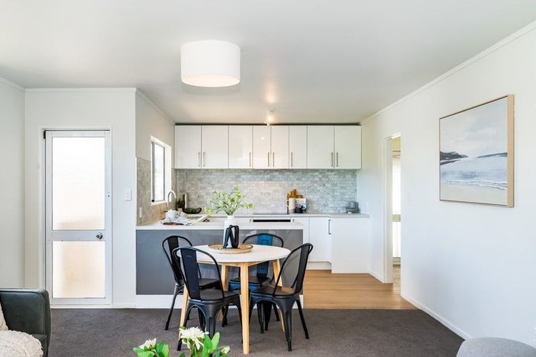 Photo of property in 15 Ratanui Road, Paraparaumu, 5032