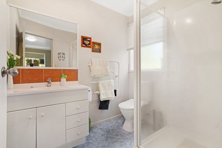 Photo of property in 9 Glenside Rise, Grandview Heights, Hamilton, 3200