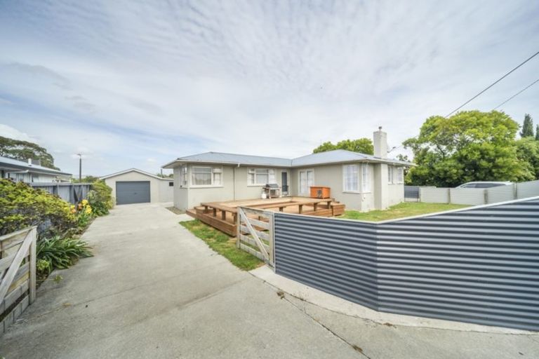 Photo of property in 235 Vogel Street, Roslyn, Palmerston North, 4414