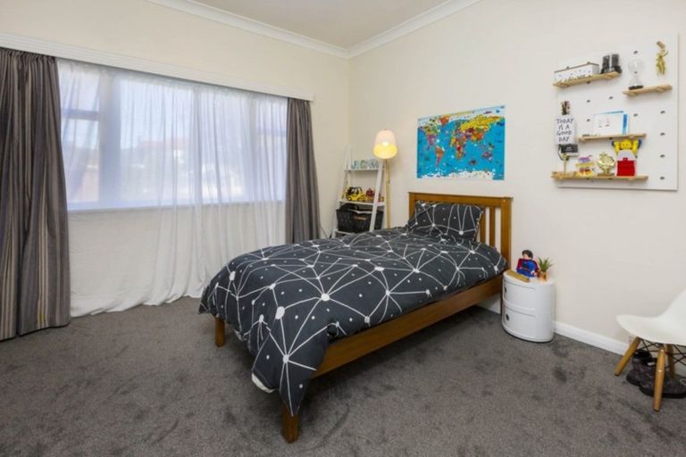 Photo of property in 13 Victoria Street, Ebdentown, Upper Hutt, 5018