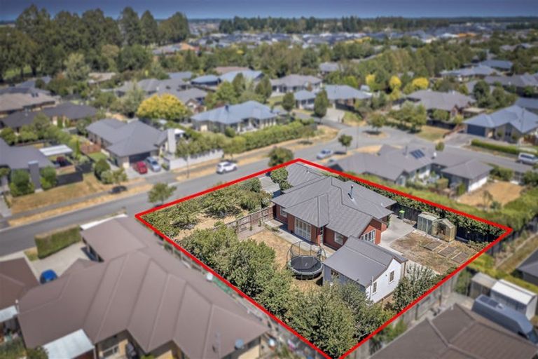 Photo of property in 6 Cameron Crescent, Rolleston, 7614