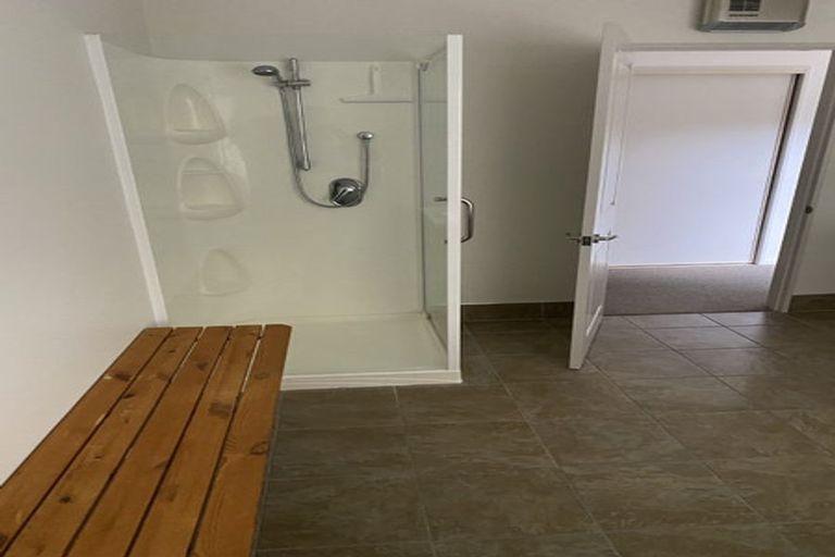 Photo of property in 28 Styx River Place, Spencerville, Christchurch, 8083