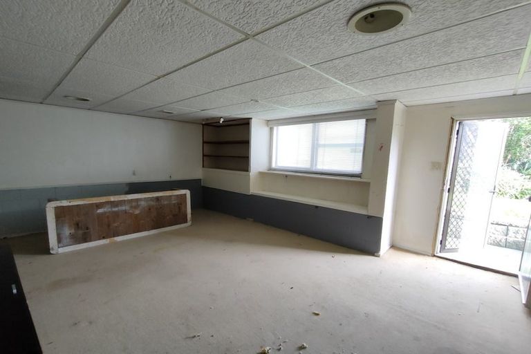 Photo of property in 104 Stanley Road, Glenfield, Auckland, 0629