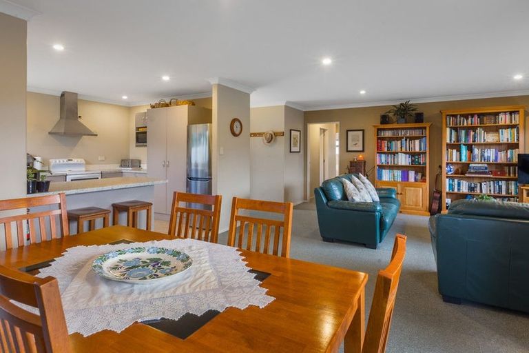 Photo of property in 6a Rosemary Place, Katikati, 3129