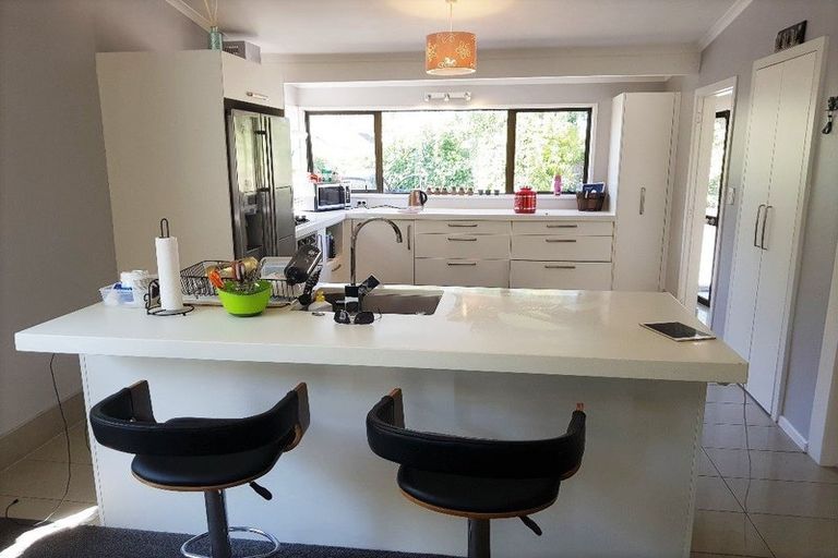 Photo of property in 79 Hinau Street, Riccarton, Christchurch, 8041