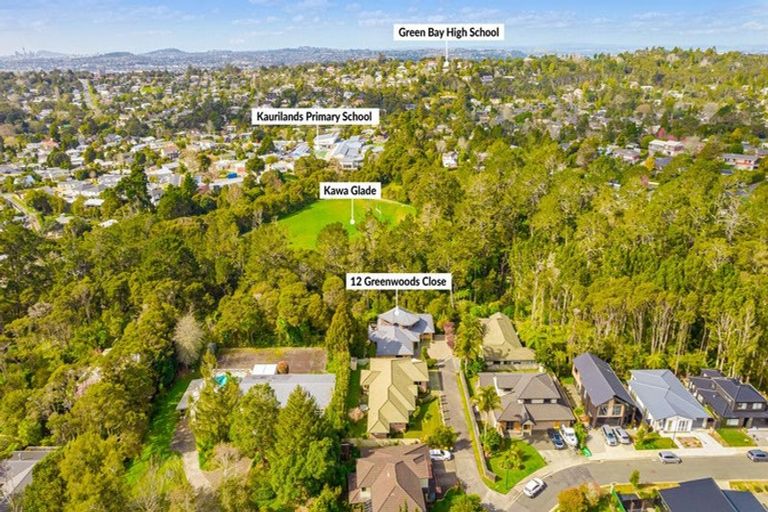 Photo of property in 12 Greenwoods Close, Titirangi, Auckland, 0604