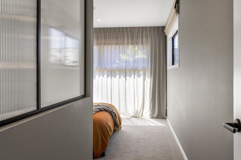 Photo of property in 27 Keene Drive, Bell Block, New Plymouth, 4312