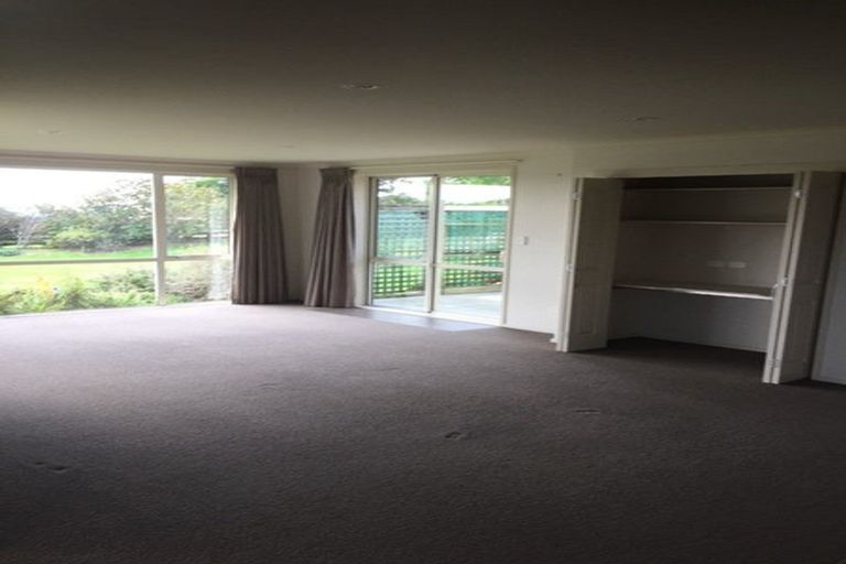 Photo of property in 24 Te Arai Point Road, Te Arai, Wellsford, 0975