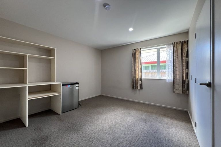 Photo of property in 55a Wharenui Road, Upper Riccarton, Christchurch, 8041