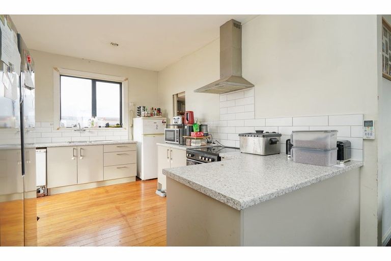 Photo of property in 64 Price Street, Grasmere, Invercargill, 9810