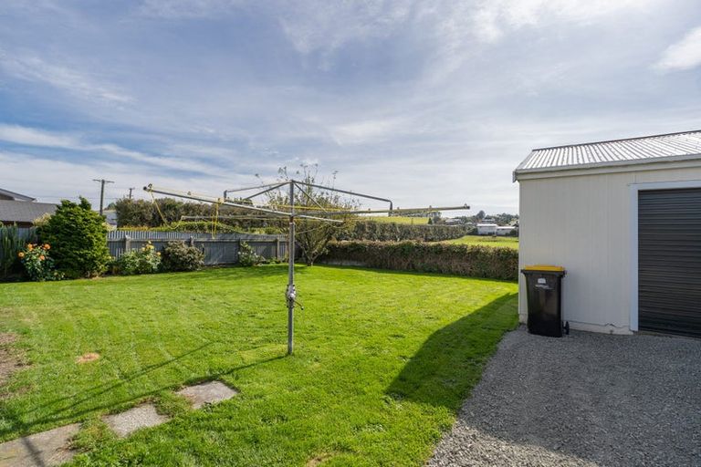 Photo of property in 53 Coutts Road, Gore, 9710