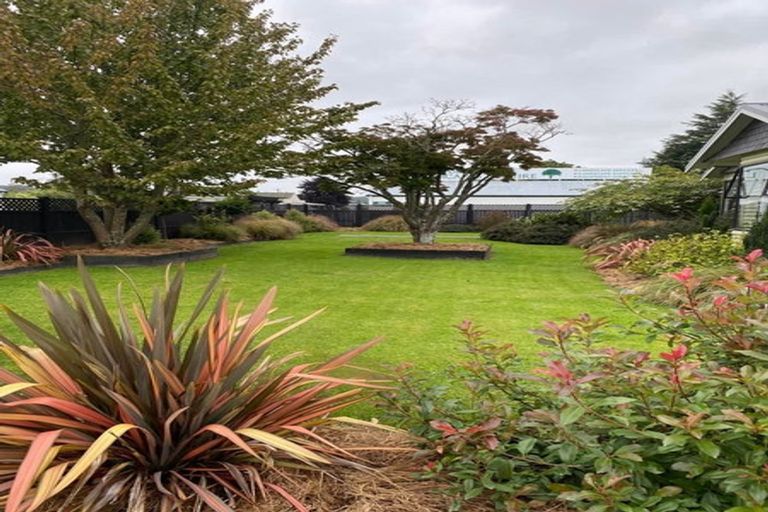 Photo of property in 197 Talbot Street, Geraldine, 7930