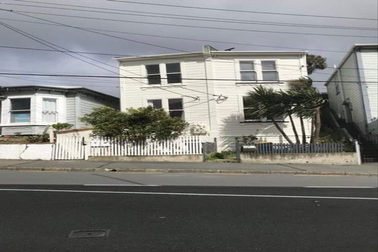 Photo of property in 64 Wallace Street, Mount Cook, Wellington, 6021