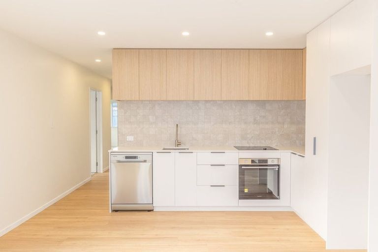 Photo of property in 67 Marriotts Road, North New Brighton, Christchurch, 8083