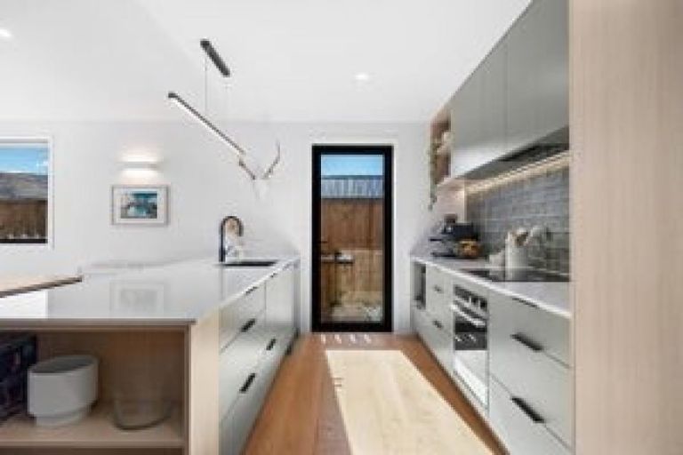 Photo of property in 52 Spur Ridge Rise, Jacks Point, 9371