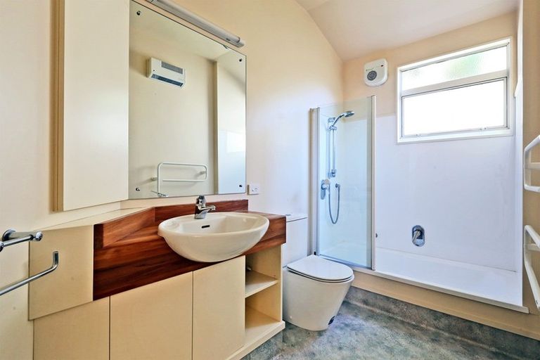 Photo of property in 3 Busby Place, Havelock North, 4130