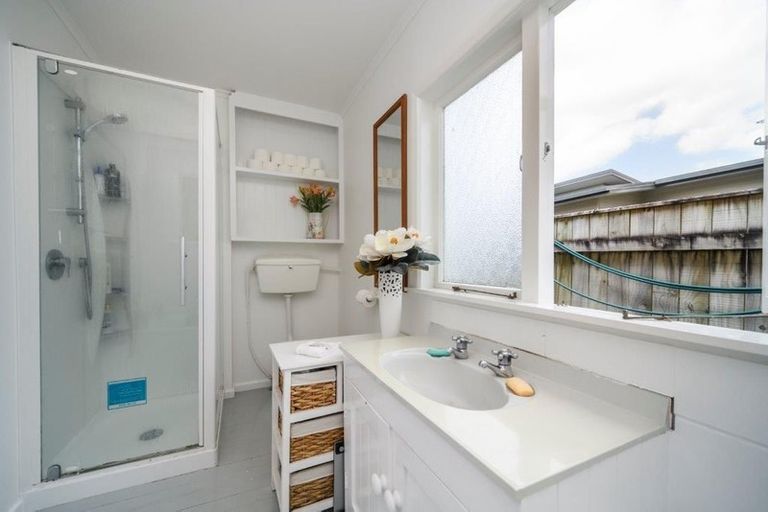 Photo of property in 406 Ruahine Street, Terrace End, Palmerston North, 4410