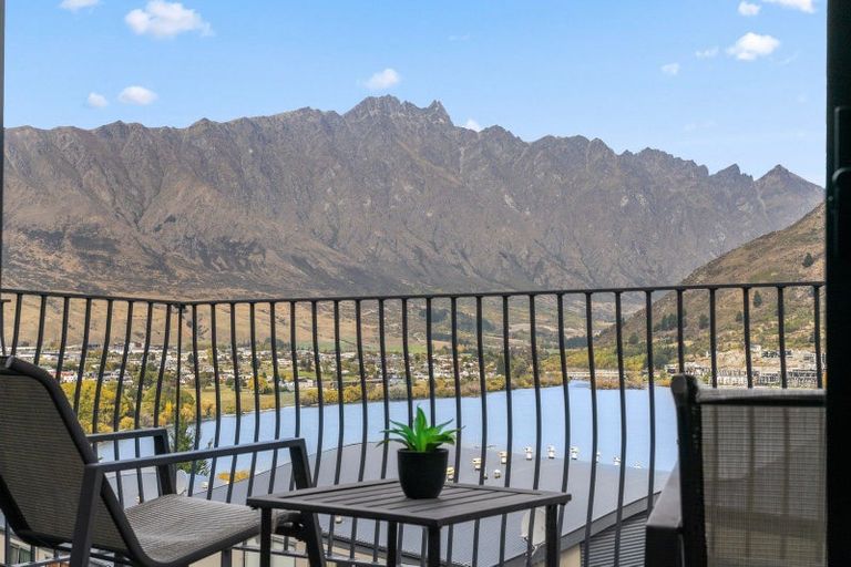 Photo of property in Elkridge Apartments, 14/64 Marina Drive, Frankton, Queenstown, 9300