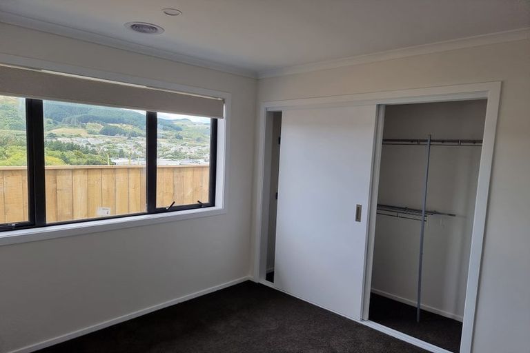 Photo of property in 74 Hokioi Drive, Kenepuru, Porirua, 5022