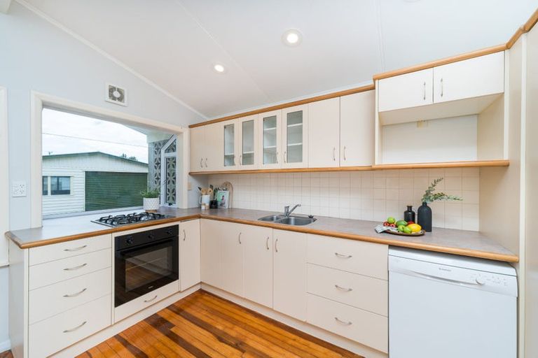Photo of property in 19 Buick Crescent, Awapuni, Palmerston North, 4412