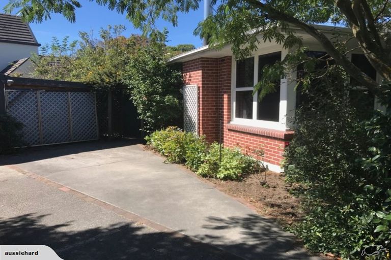 Photo of property in 242 Condell Avenue, Papanui, Christchurch, 8053