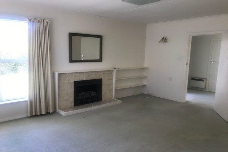 Photo of property in 989 High Street, Avalon, Lower Hutt, 5011