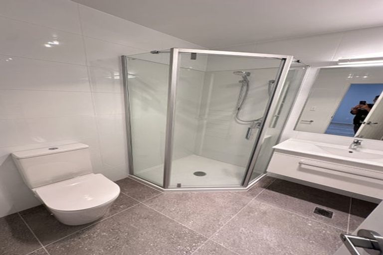 Photo of property in 3 Grover Street, Orewa, 0931