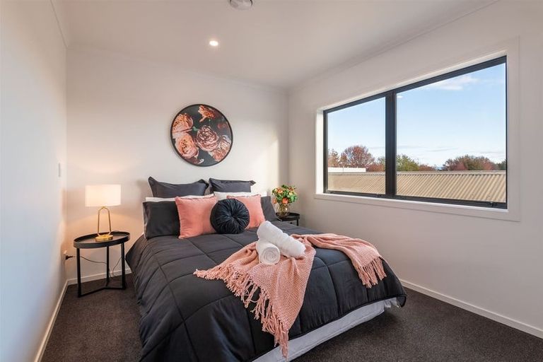 Photo of property in 2/24 Liverpool Street, Hamilton Central, Hamilton, 3204