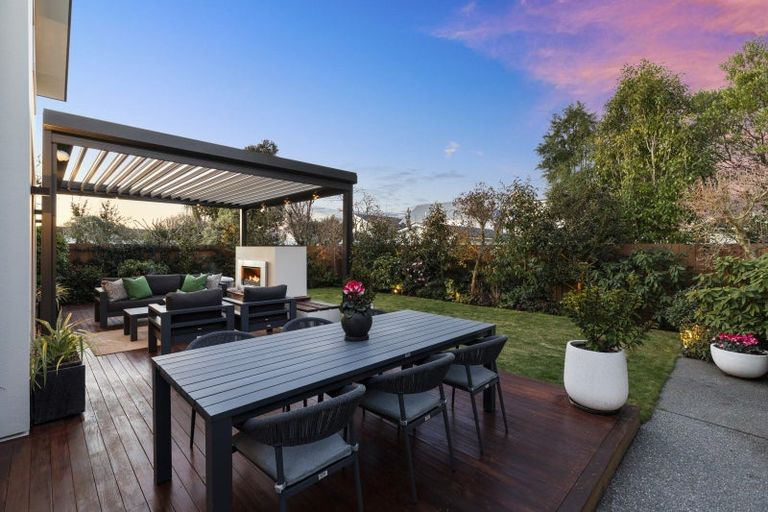 Photo of property in 18 College Avenue, Strowan, Christchurch, 8052