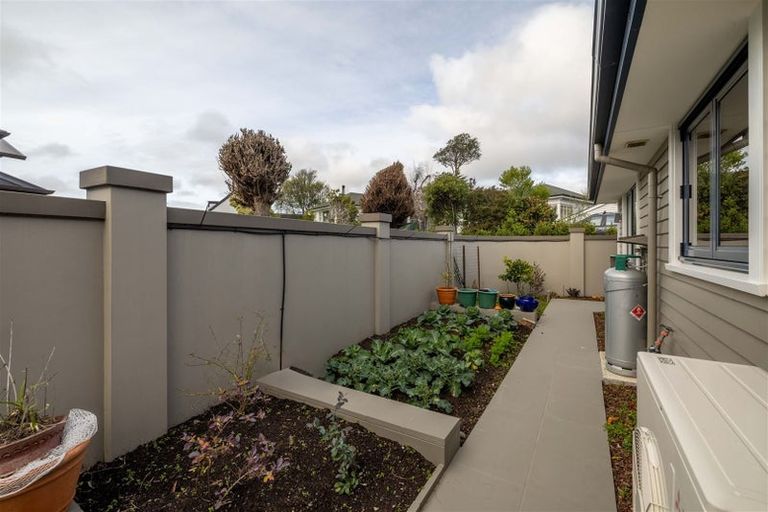 Photo of property in 27 Kidson Terrace, Cashmere, Christchurch, 8022