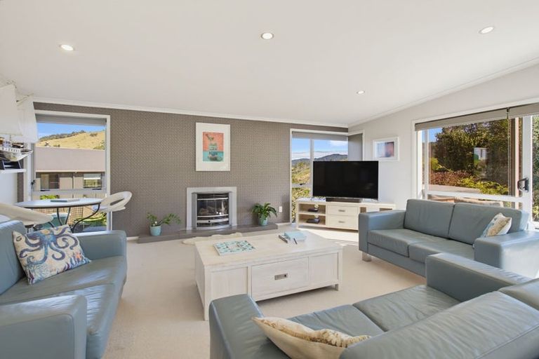 Photo of property in 9 Ohuka Place, Whitianga, 3510